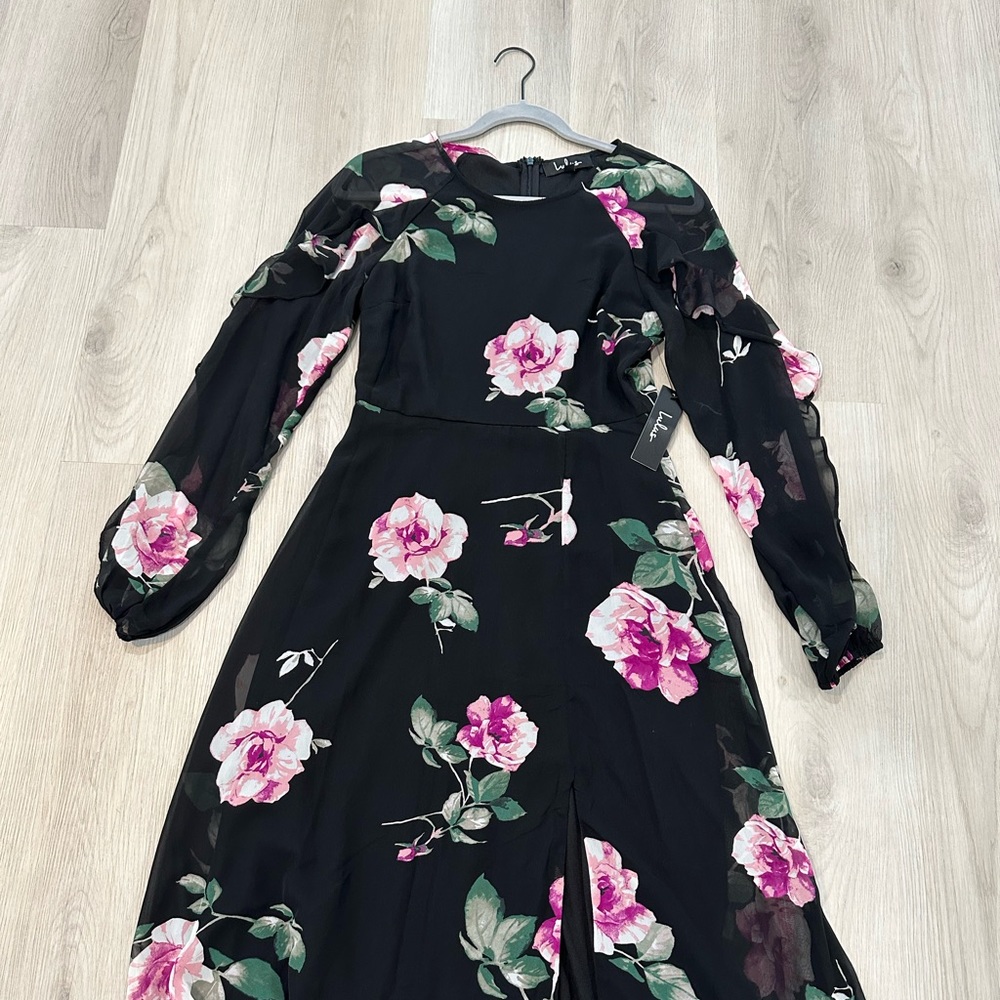 NEW Lulu’s black floral midi dress S